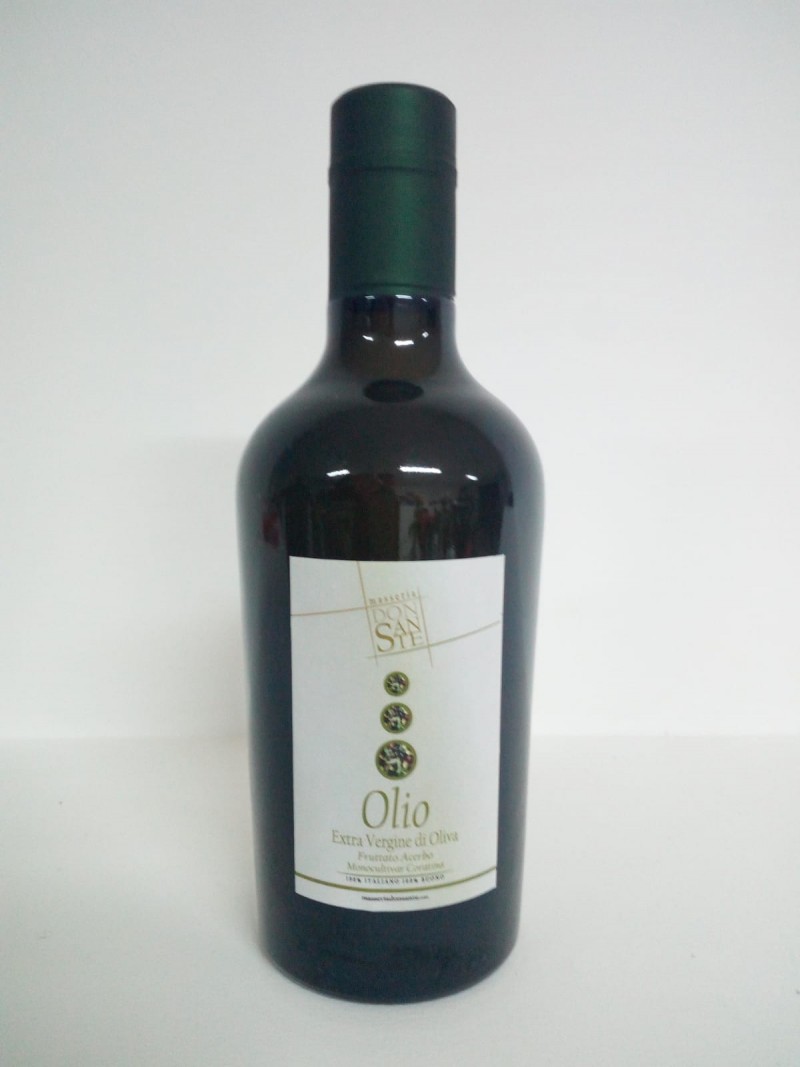 Olio extra vergine d’oliva 1 litro. Image